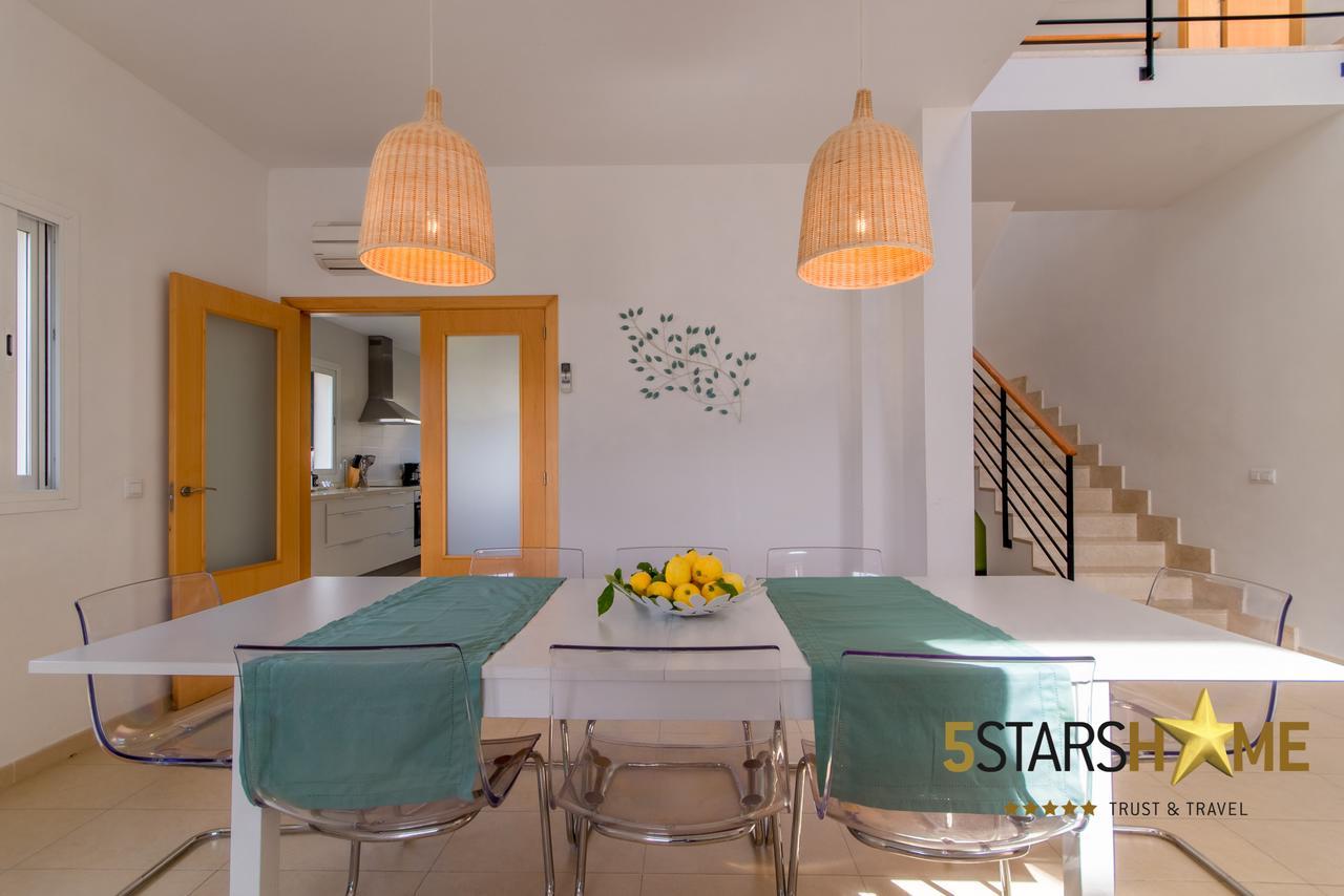 - 218314 Villa
